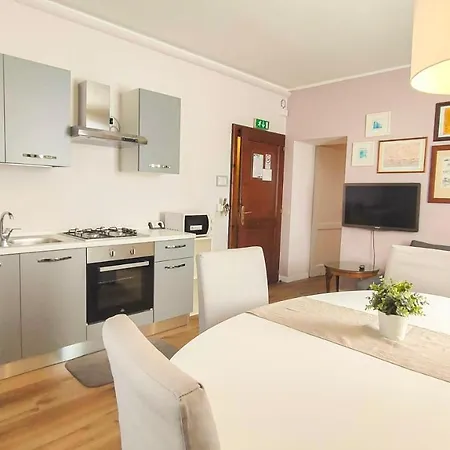 Domus Volumnia * بيرودجا